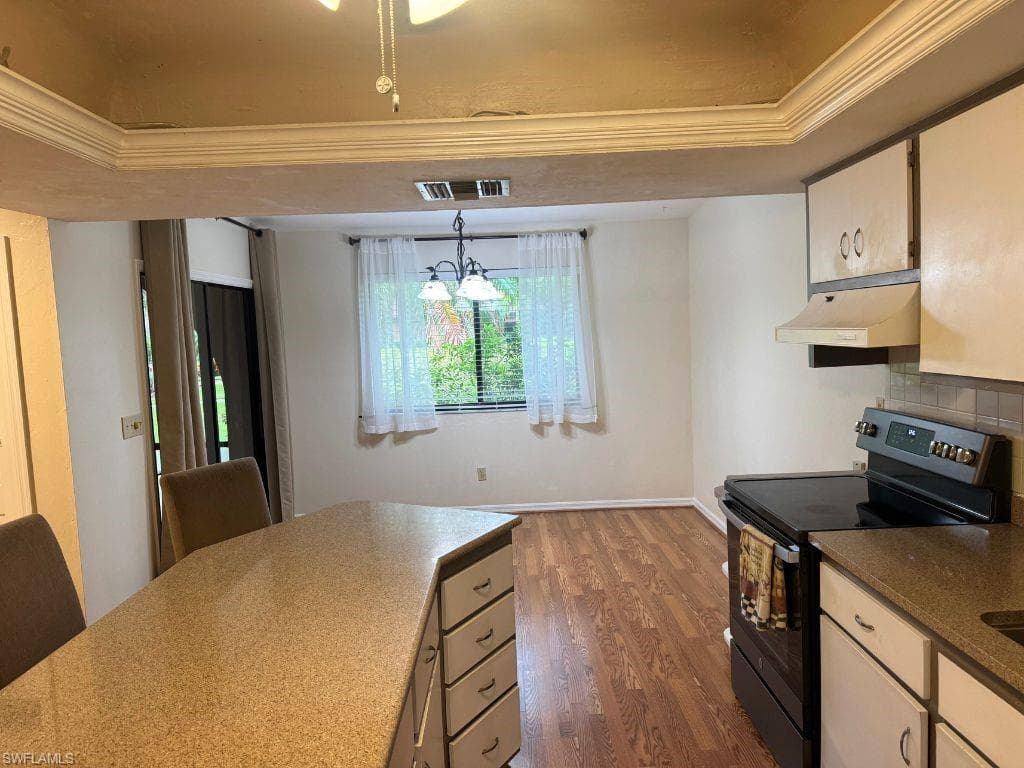 27810 Hacienda East BLVD 205B-9