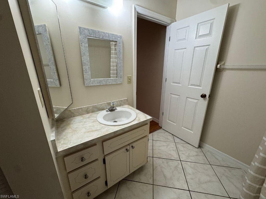 27810 Hacienda East BLVD 205B-30