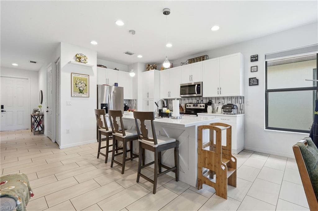 8932 Madrid CIR-3
