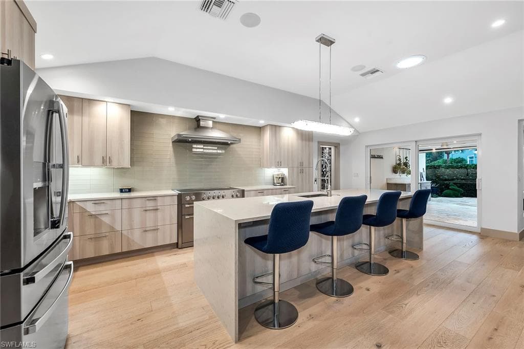 5215 Seashell AVE-10