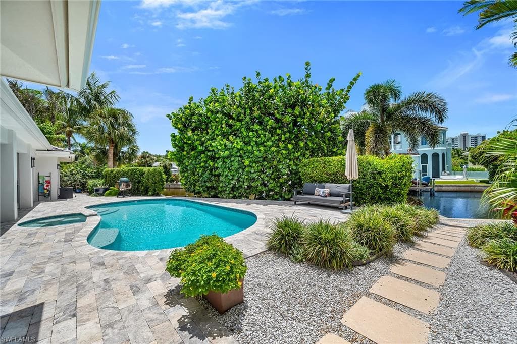 5215 Seashell AVE-37