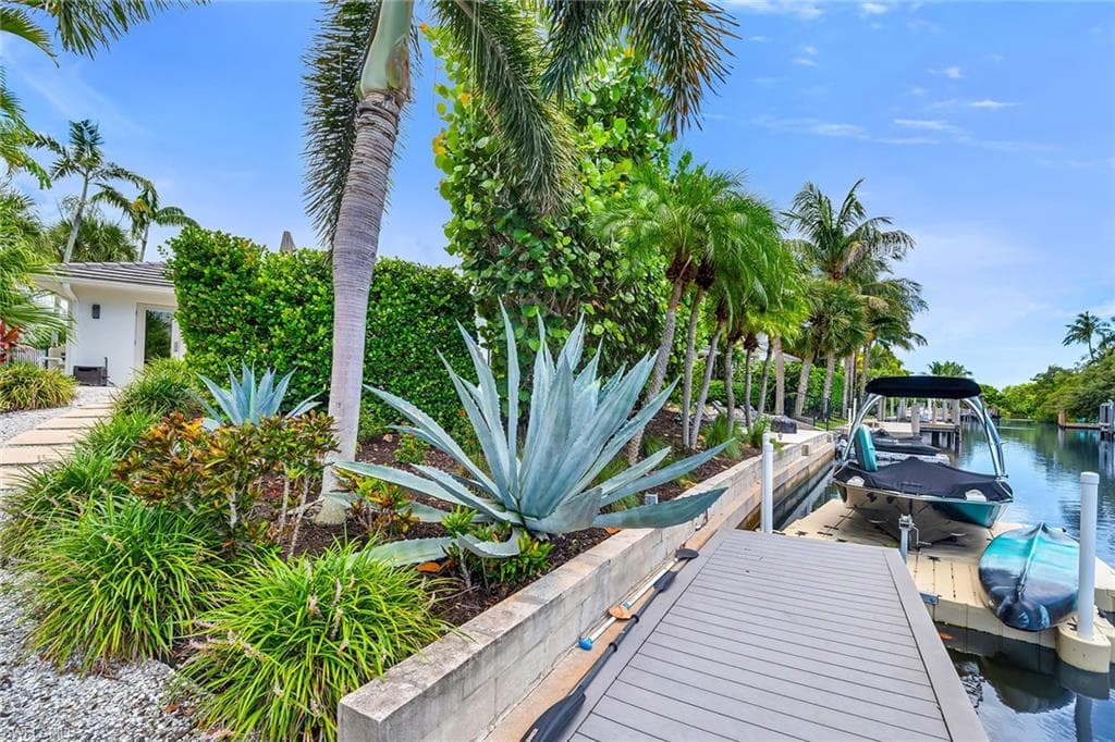 5215 Seashell AVE-39