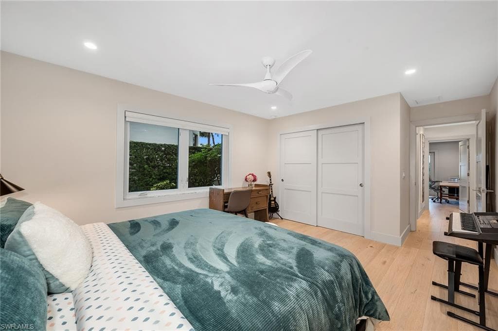 5215 Seashell AVE-29