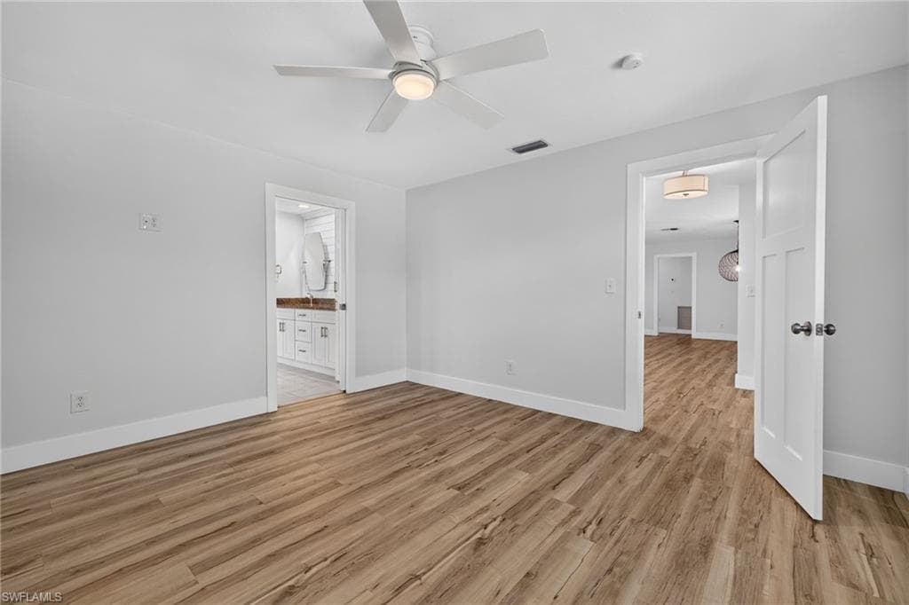 4957 Sorrento CT-16