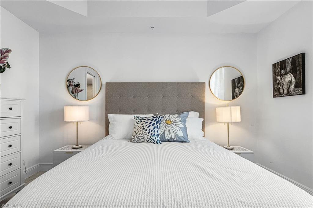 1803 Samantha Gayle WAY 109-22