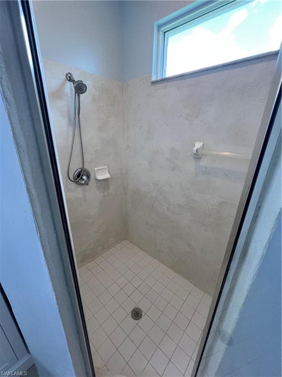 608 Crossfield CIR-27