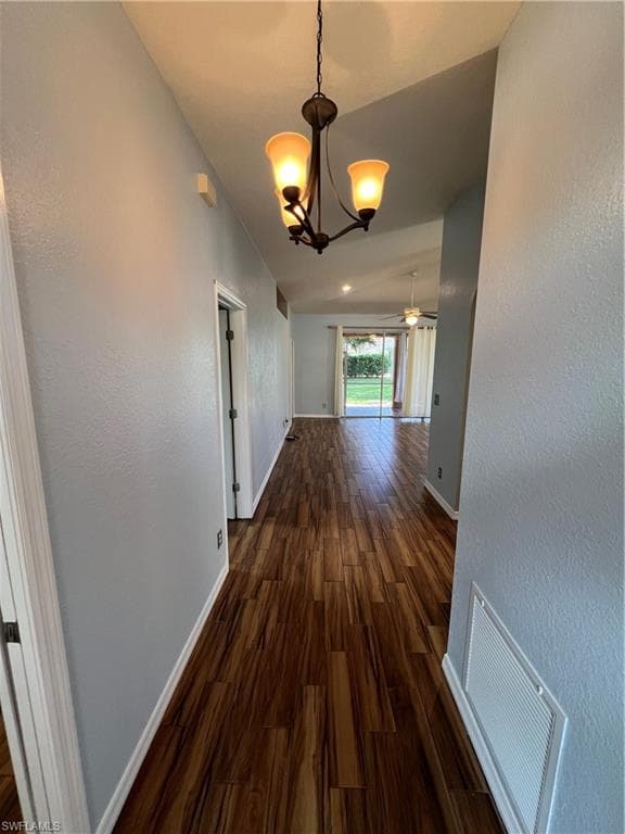 608 Crossfield CIR-4