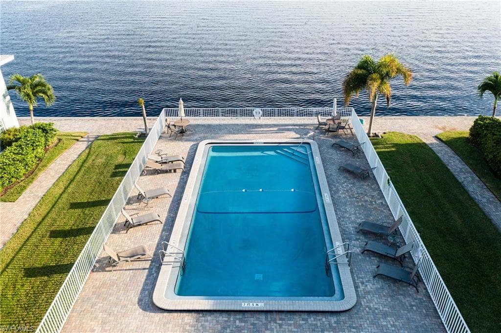 3322 N Key DR 2-6