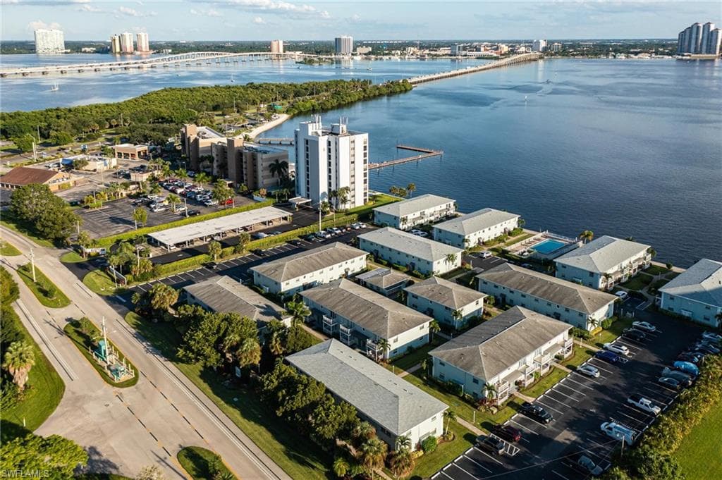 3322 N Key DR 2-1