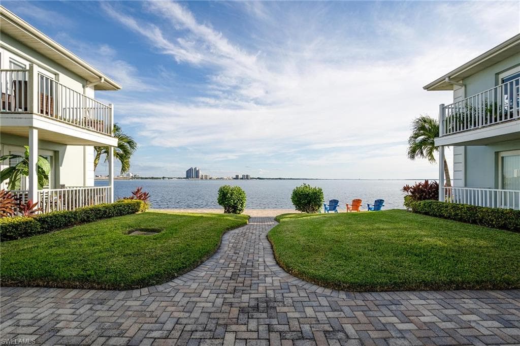 3322 N Key DR 2-10