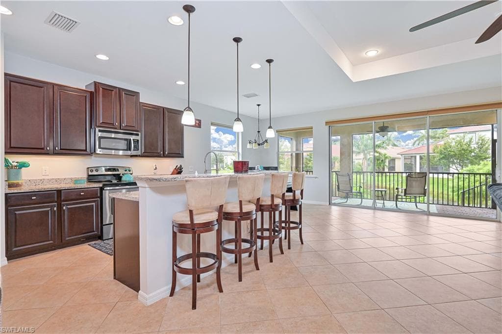 8641 Banyan Bay BLVD-13