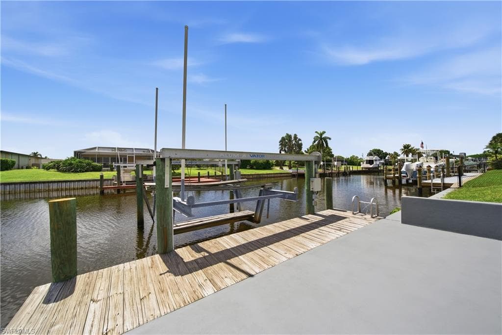 3106 SE 18th PL-18