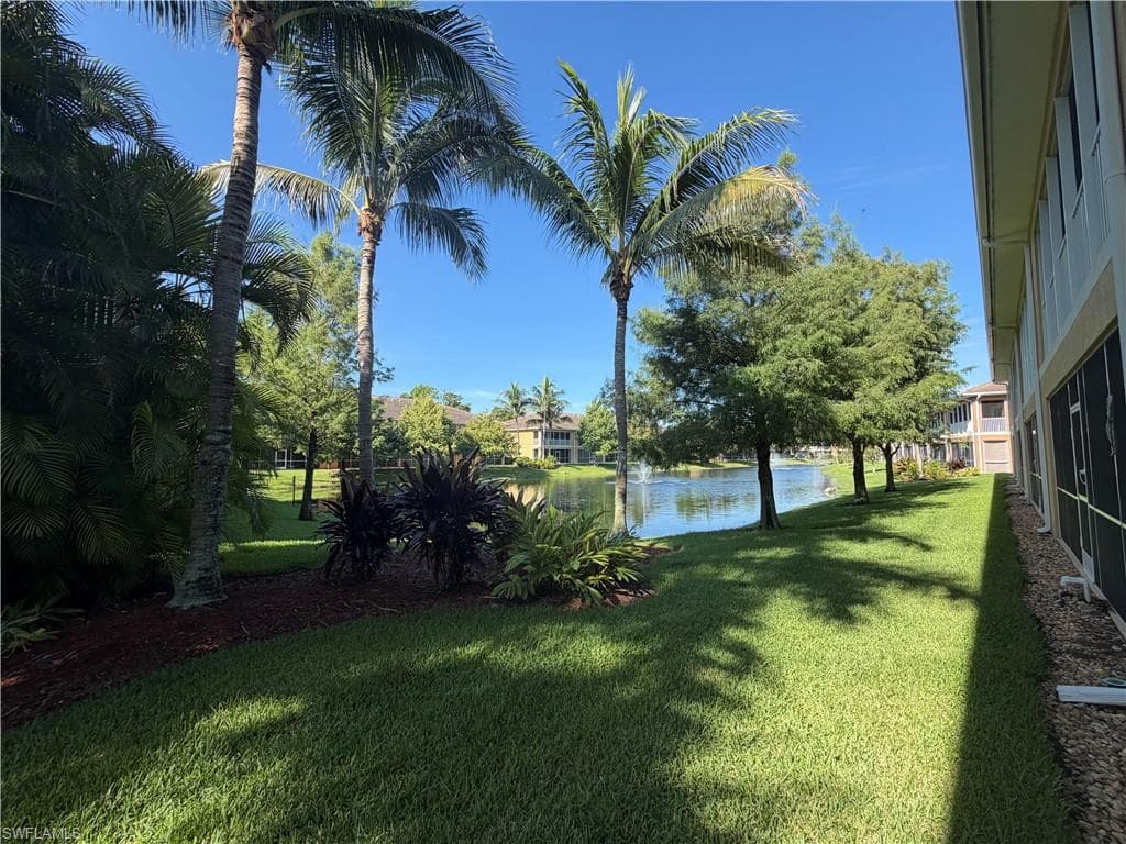 1096 Winding Pines CIR 102-24