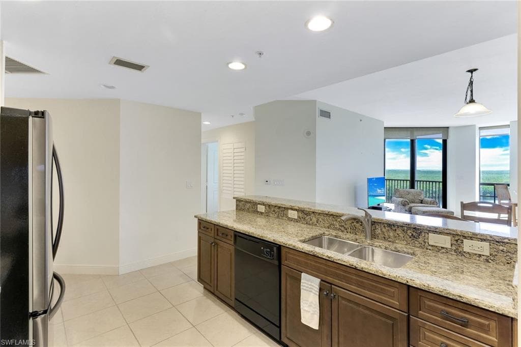 5781 Cape Harbour DR 708-7
