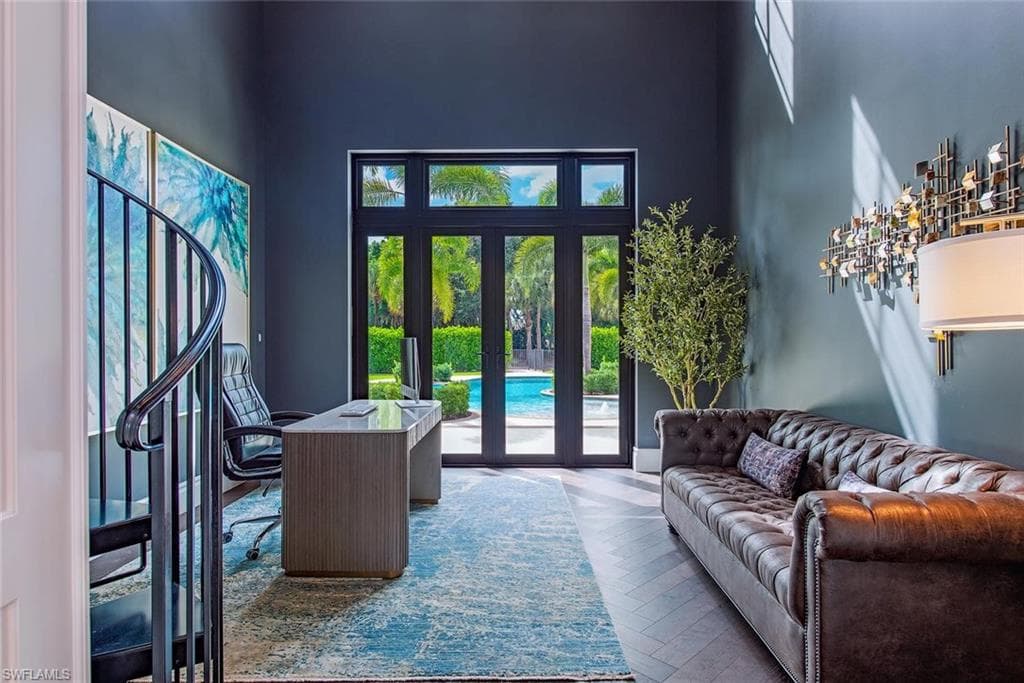 2581 ESCADA DR-23