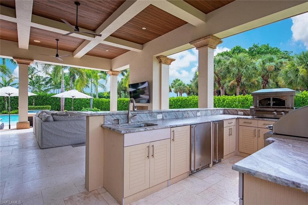 2581 ESCADA DR-11