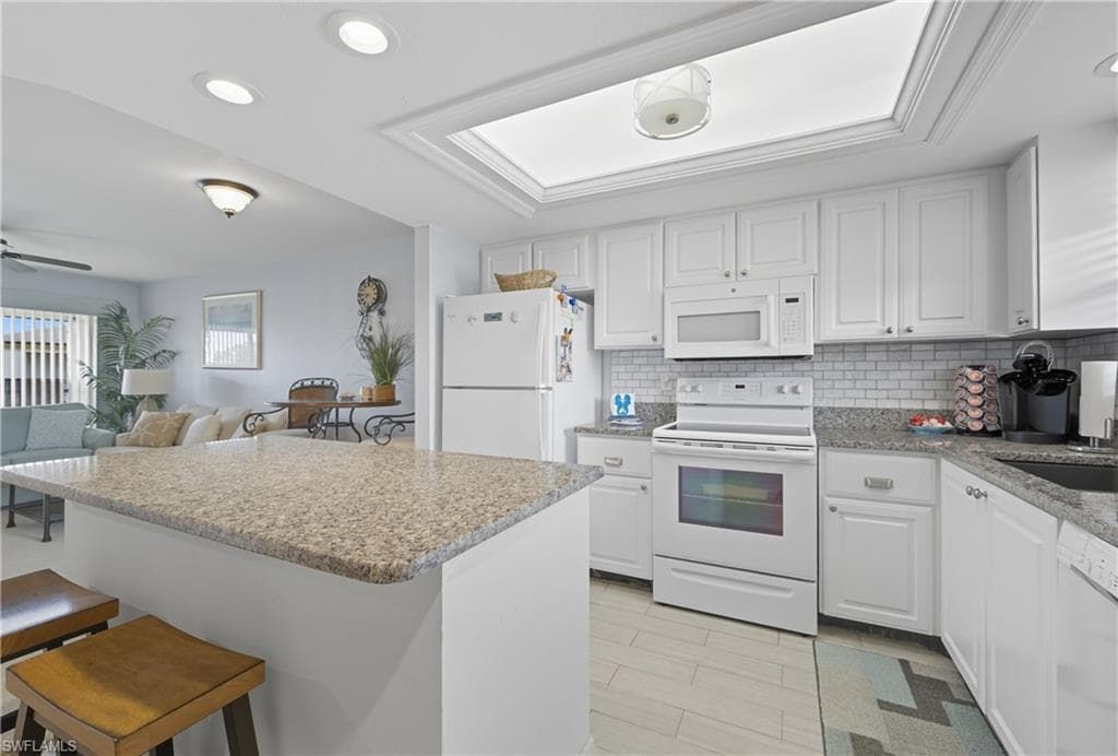 16881 Davis RD 126-4