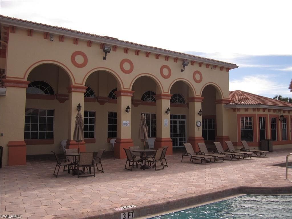 7935 Preserve CIR 413-16