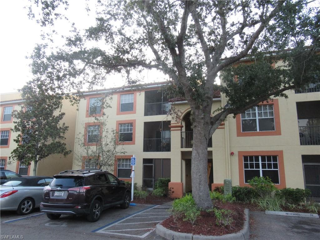 7935 Preserve CIR 413-1