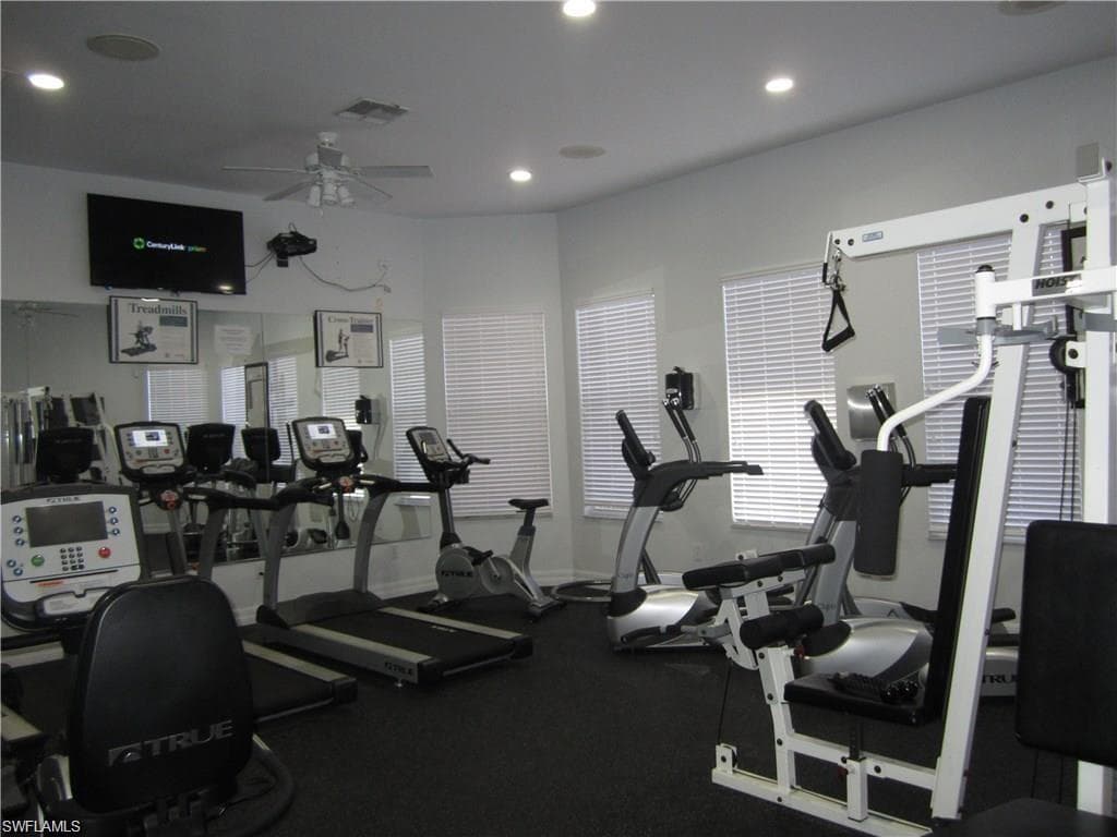 7935 Preserve CIR 413-18