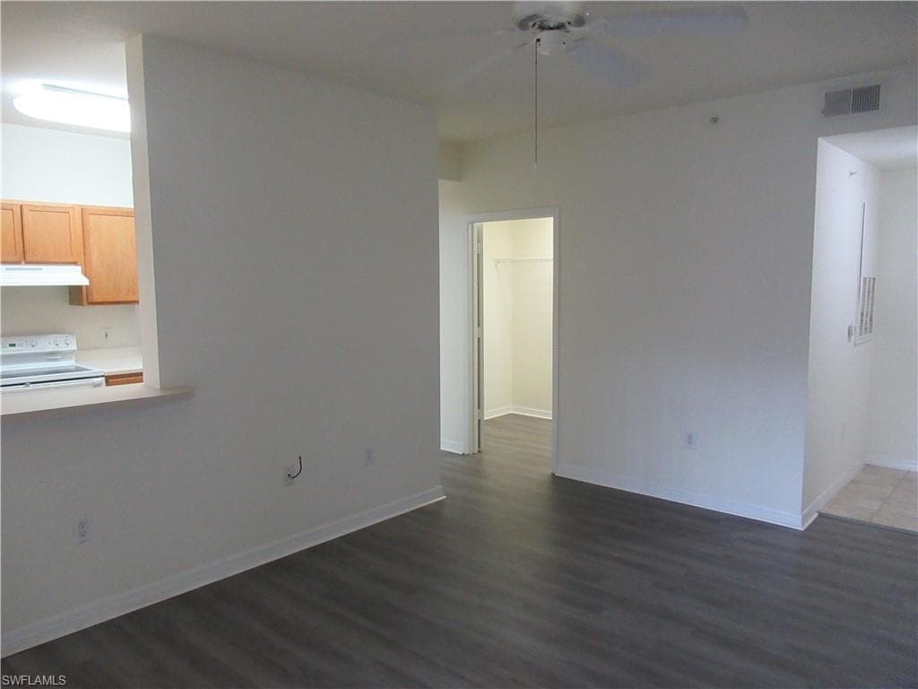 7935 Preserve CIR 413-4