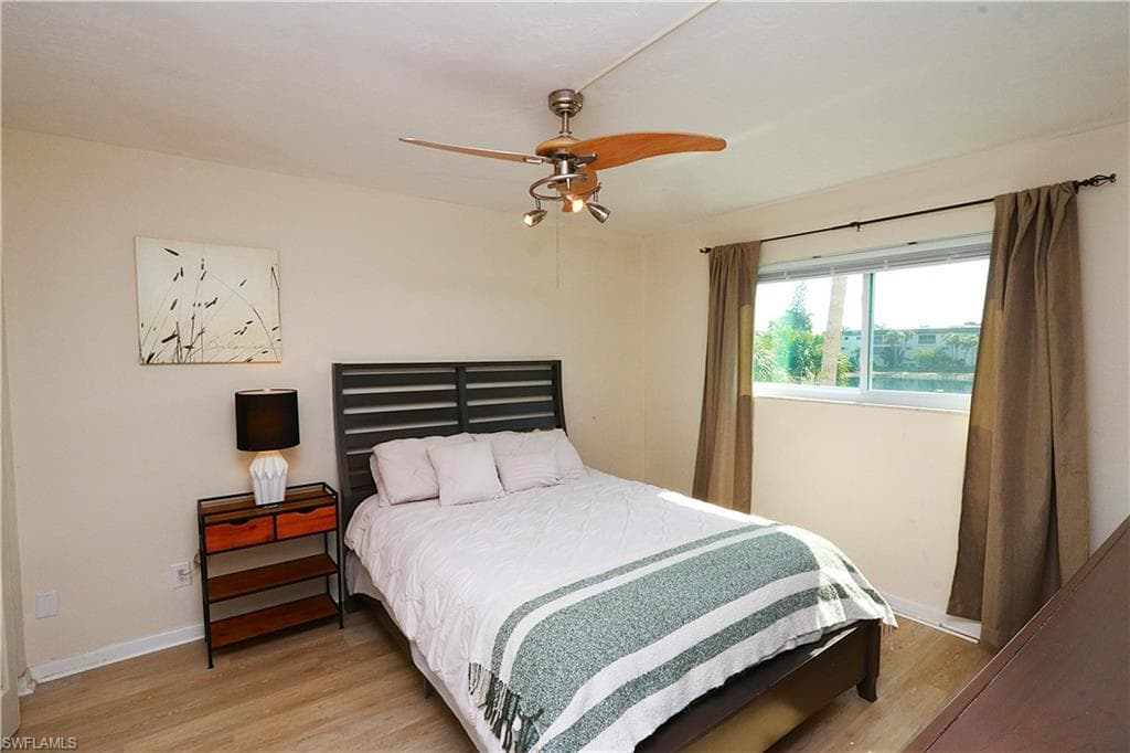 1004 Manatee RD H202-9