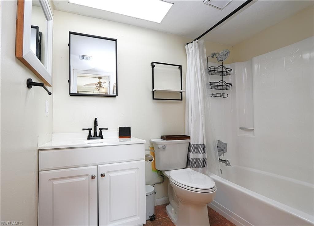 1004 Manatee RD H202-14