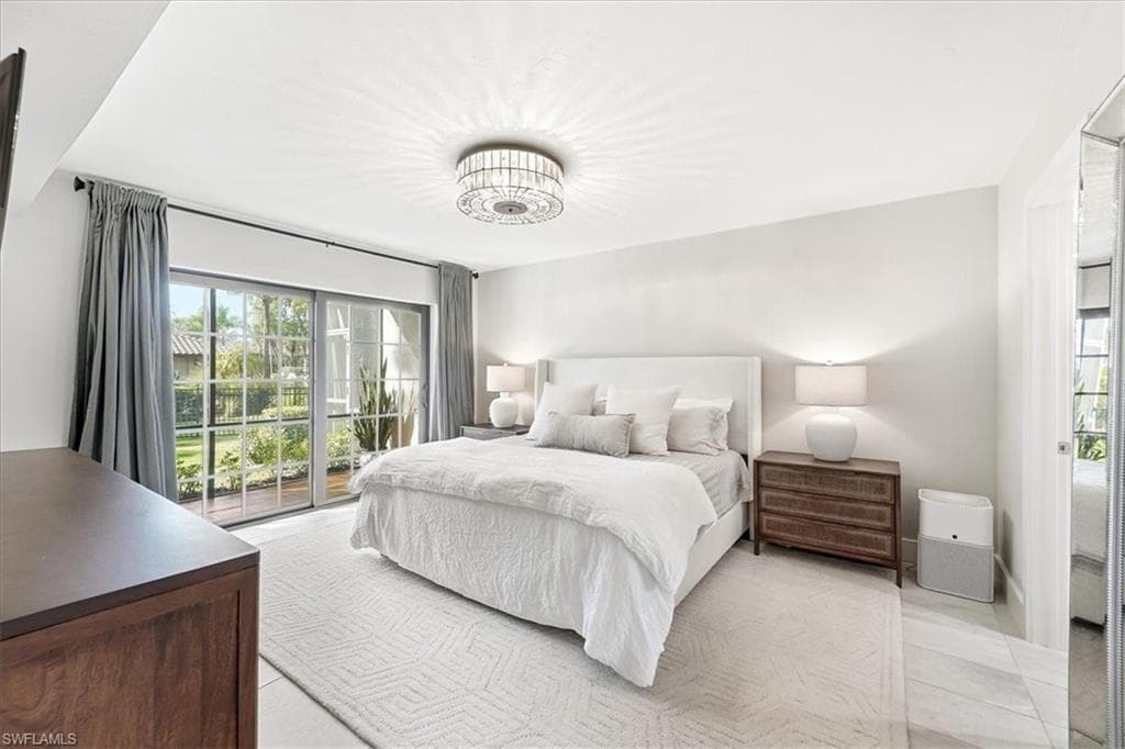 3219 Horse Carriage WAY 3-19