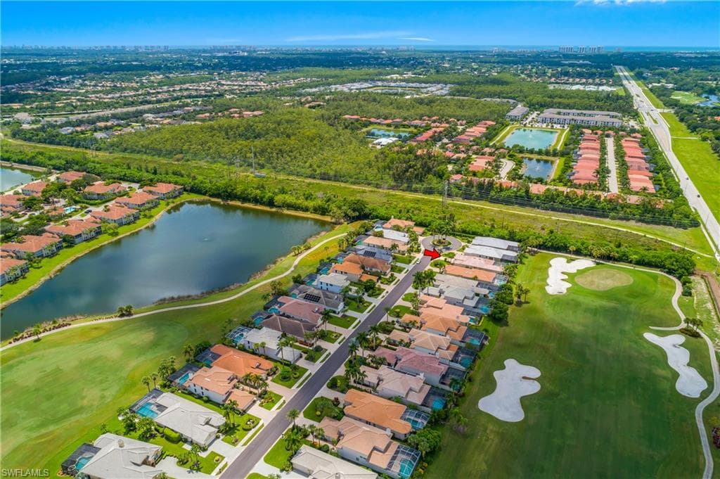 6099 Fairway CT-38