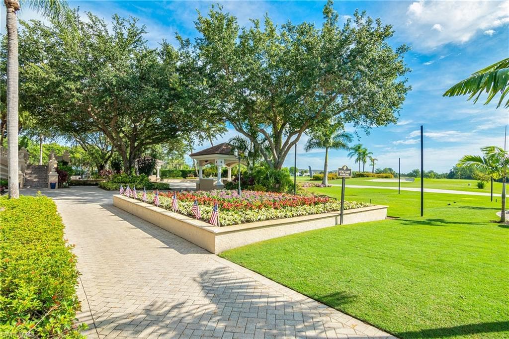 6099 Fairway CT-41