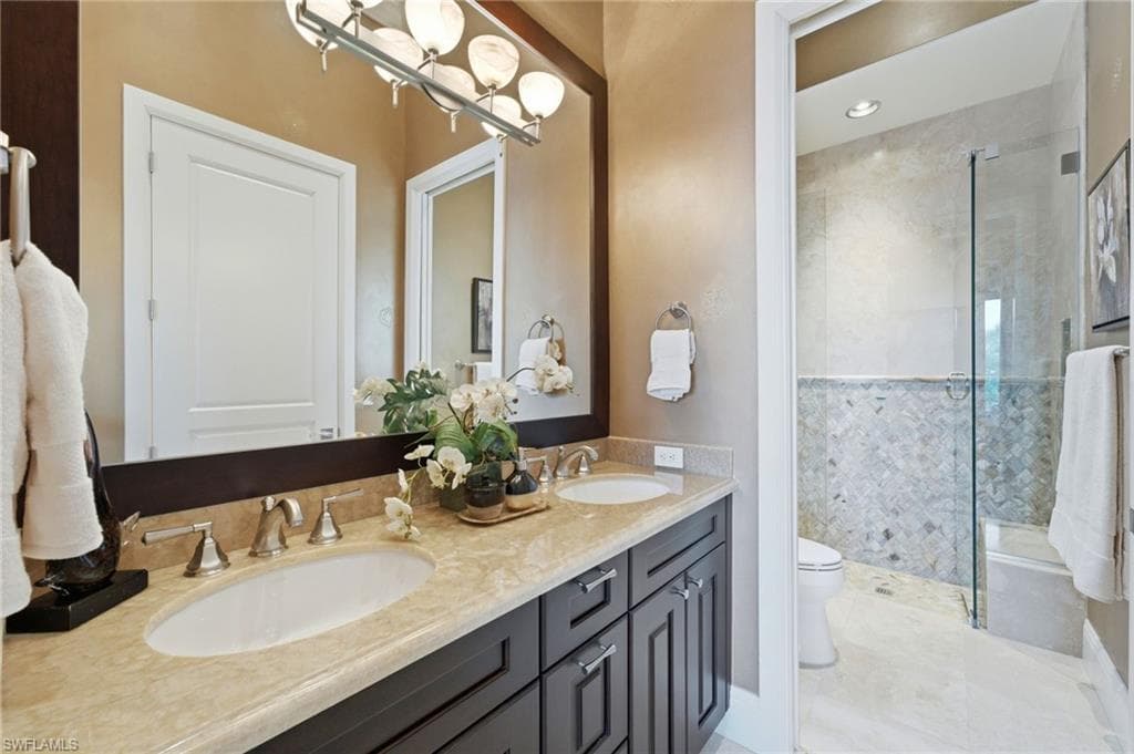 11440 Longwater Chase CT-33