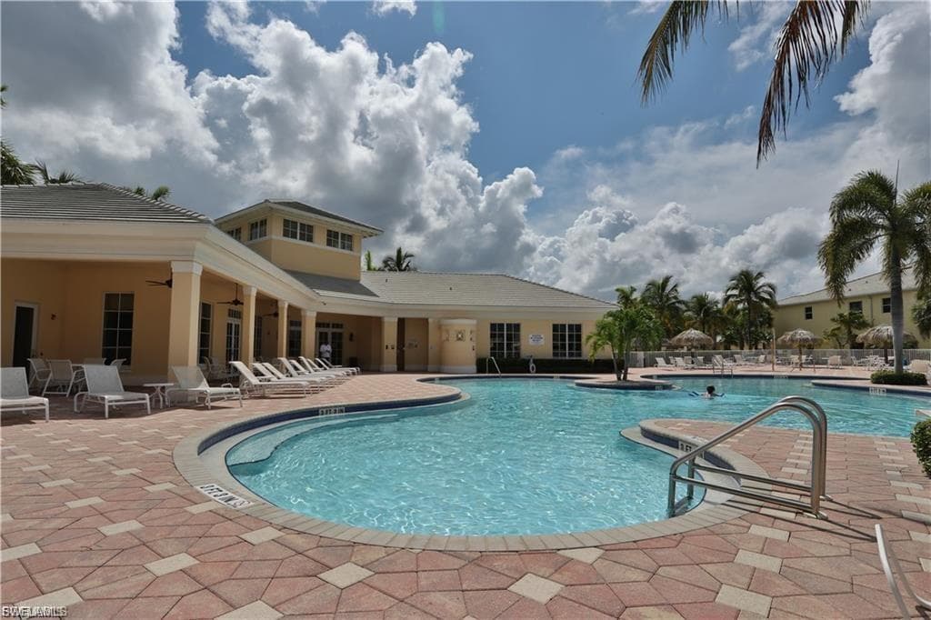 14557 Dolce Vista RD 101-27