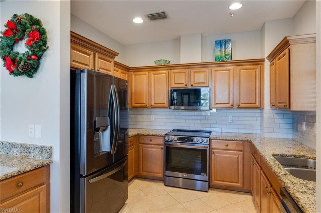 14557 Dolce Vista RD 101-10