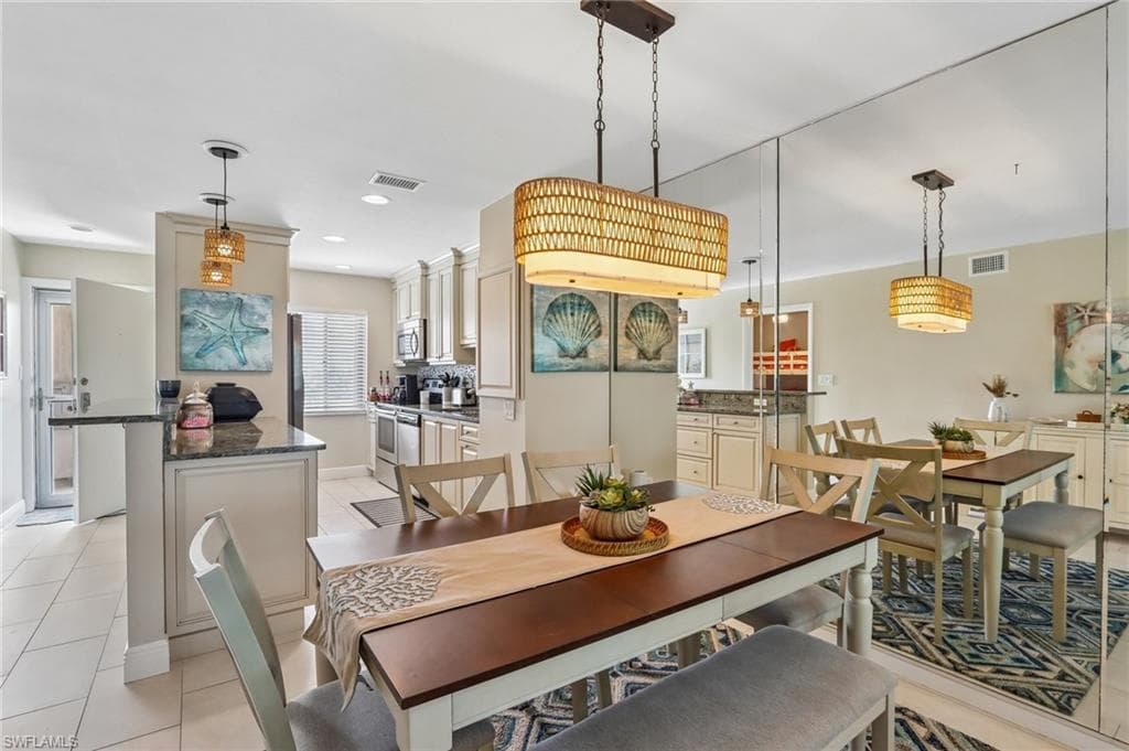 7400 Estero BLVD 315-7