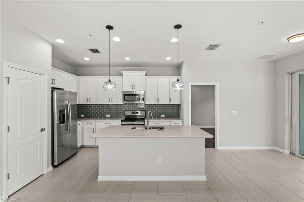 2344 Sheen LN 308-16
