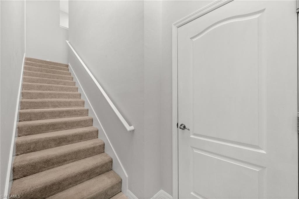 2344 Sheen LN 308-5