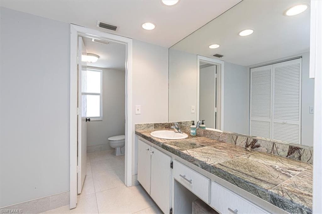 230 Albi RD 2494-17