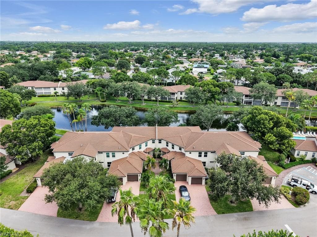 1100 Diamond CIR 1104-36
