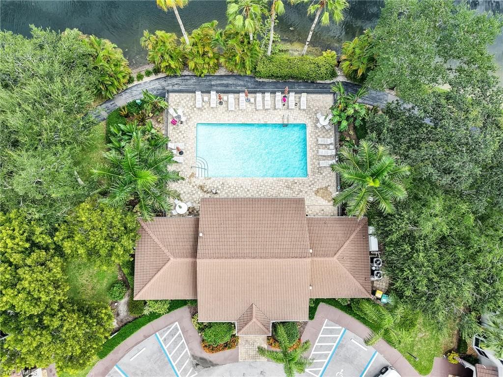 1100 Diamond CIR 1104-41