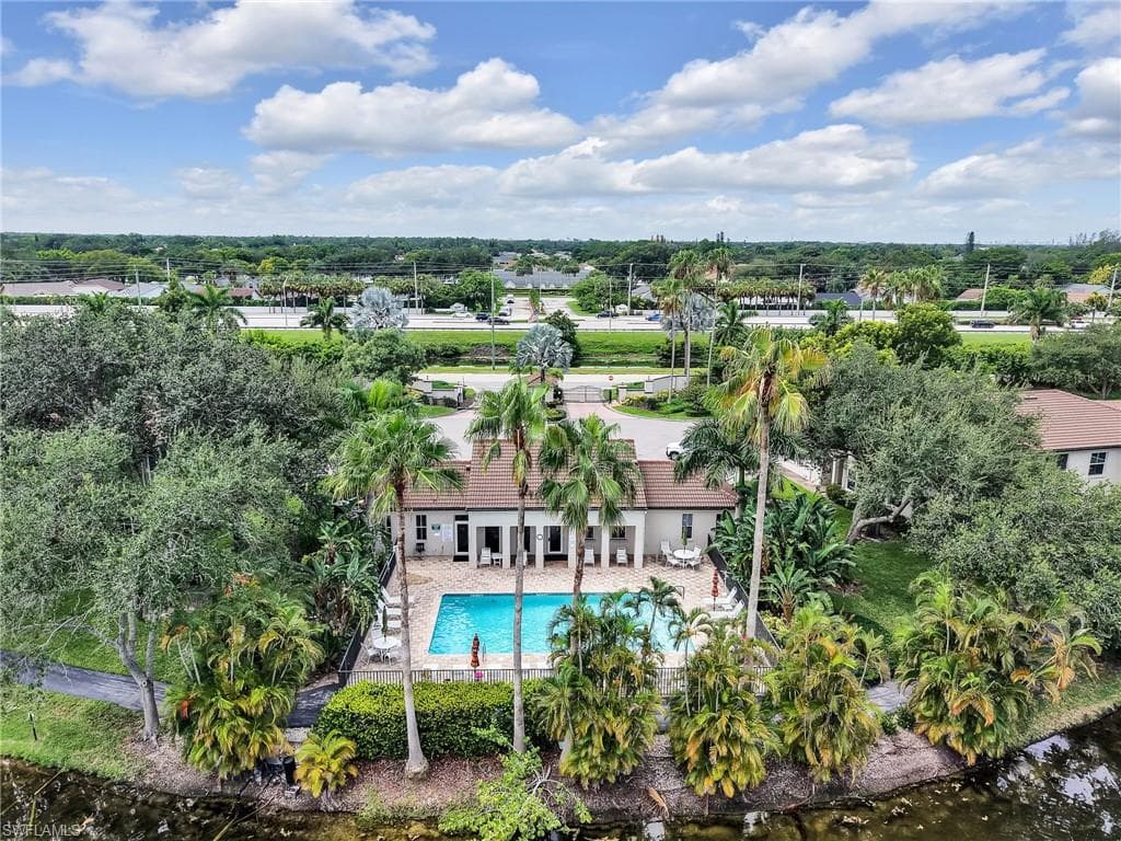 1100 Diamond CIR 1104-40
