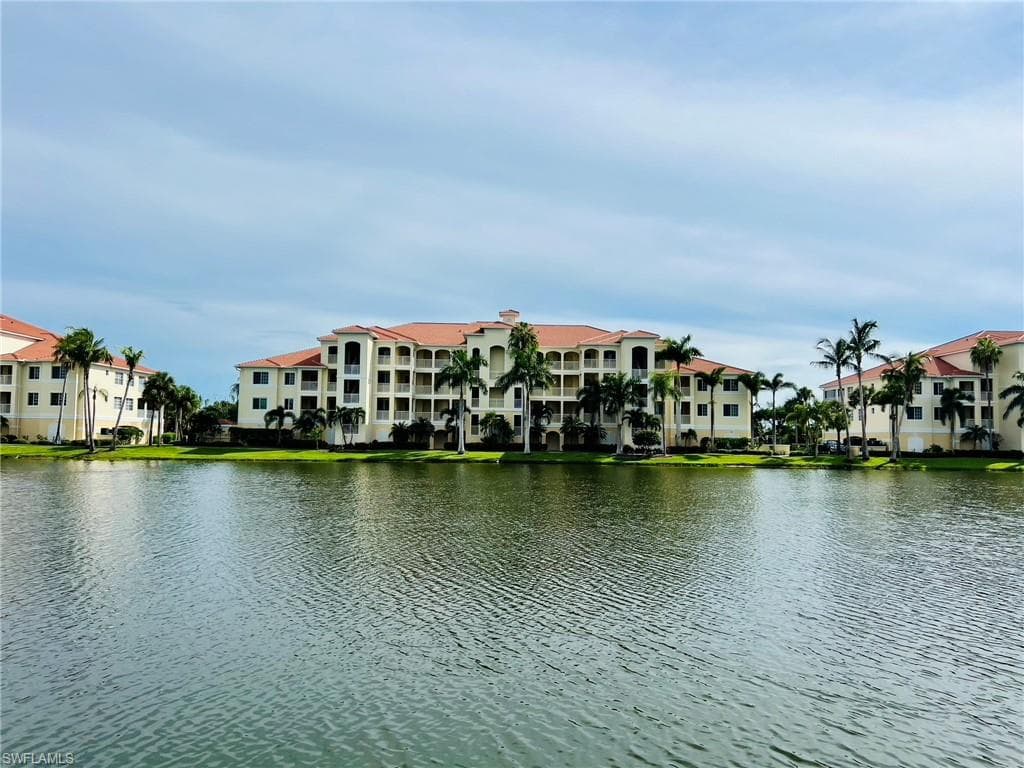20061 Sanibel View CIR 204-1