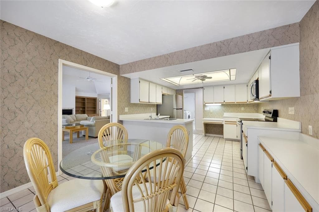 2207 Imperial Golf Co BLVD-7
