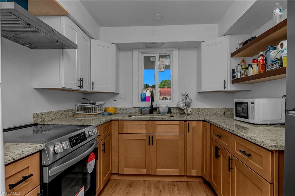 337 Balboa AVE-7