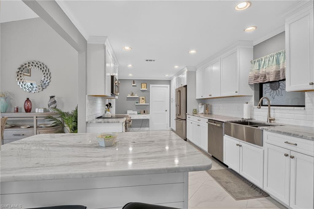 12701 Kelly Palm DR-9