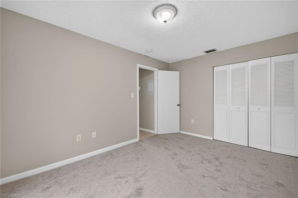 825 Courtington LN 2-13