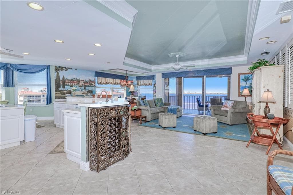 15100 Harbour Isle DR 701-7