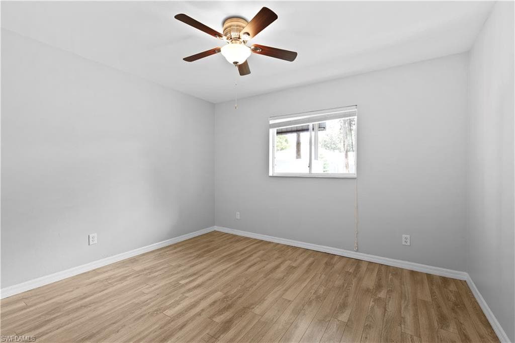 6857 Idlewild ST-22