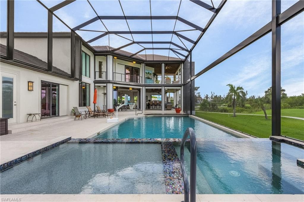 11695 Royal Tee CIR-33
