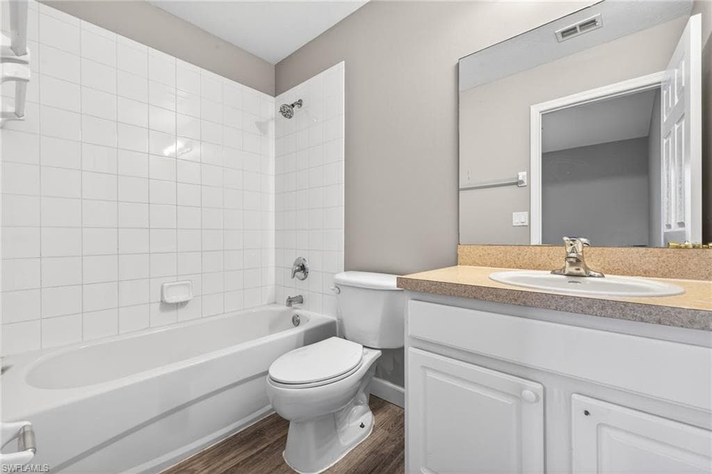 8289 Pacific Beach DR-17