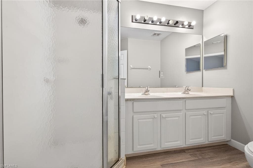 8289 Pacific Beach DR-15